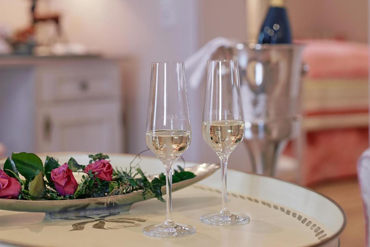 Romantik Hotel & Restaurant Hirsch Sonnenbühl Екстериор снимка