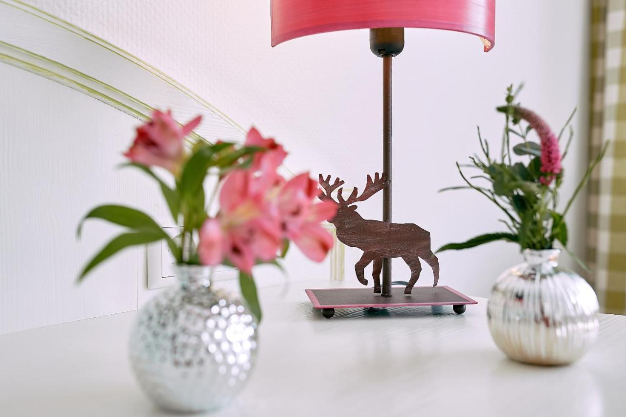 Romantik Hotel & Restaurant Hirsch Sonnenbühl Екстериор снимка